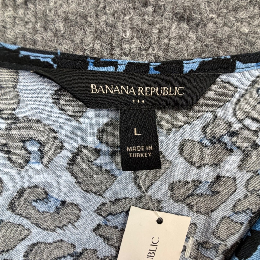 Banana Republic Blue Leopard Print Viscose V-Neck Midi Dress Puff Sleeve L NWT - Picture 3 of 10